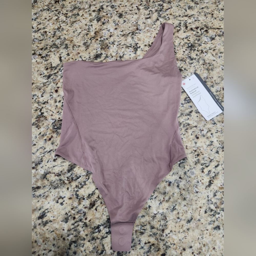 New With Tags Lululemon Body Suit